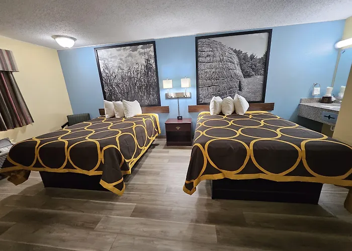 Super 8 By Wyndham Clinton Ok